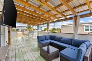 Terrace/patio - Steps to the Sand – Beach Gear, Boat Parking (Port St Joe)