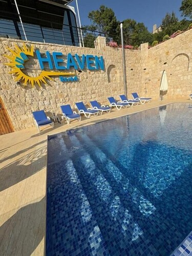 Sunheaven resort