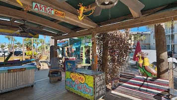 Khuôn viên nơi lưu trú