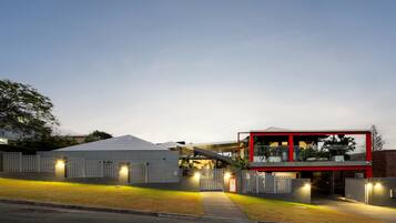 Apartment | Reception