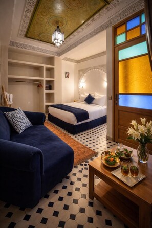 Suite | In-room safe, iron/ironing board, free WiFi - Riad el fassi charme authentique  (Marrakech)