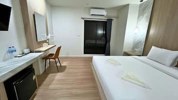 Escritorio y wifi gratis