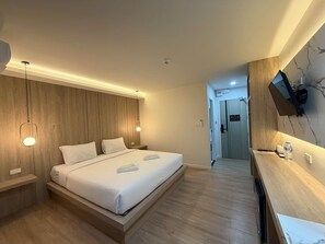Superior Double Room Single Use, Balcony, Courtyard View | Hypo-allergenic bedding, desk, free WiFi, bed sheets - The Room Premium Hotel Chiangrai  (Chiang Rai)