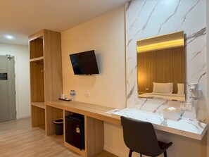 Interior - The Room Premium Hotel Chiangrai  (Tumbol Robwiang Ampor Muang)