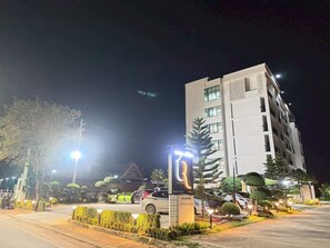 Exterior - The Room Premium Hotel Chiangrai  (Tumbol Robwiang Ampor Muang)