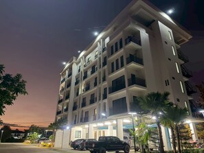 Standard-Doppelzimmer zur Einzelnutzung, Balkon, Blick auf den Innenhof | Außenbereich