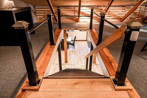 House, 4 Bedrooms, Accessible, Smoking | Interior