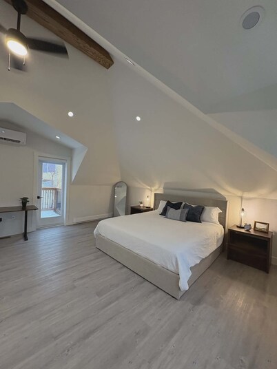 Historic Barn Conversion | Downtown Yarmouth | King Bed