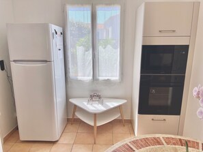 Private kitchen - Holiday rental Île d'Oléron 3*** – Saint Georges d’Oléron (Saint-Georges-d'Oléron)