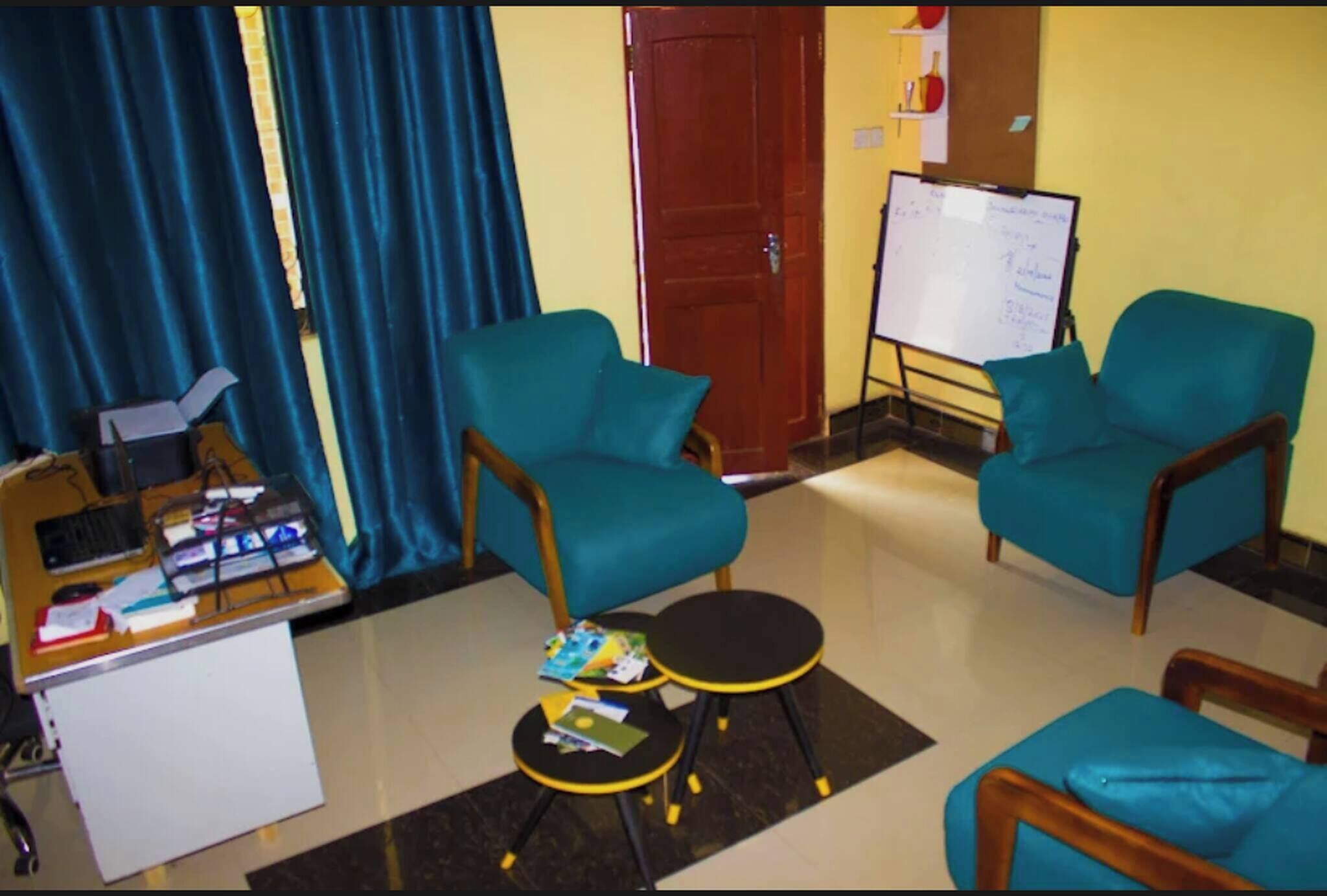 Yhteismajoitus, 4 makuuhuonetta, tupakointi sallittu, vuoristonäköala | Sisätilat