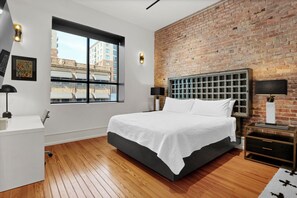 3 chambres, bureau, fer et planche à repasser, accès Internet