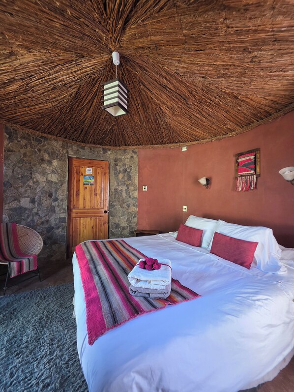 Design Bungalow, Courtyard View | Free WiFi