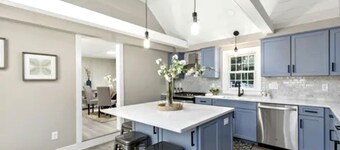 4-bedroom Coastal Cape Retreat Near Monument Beach