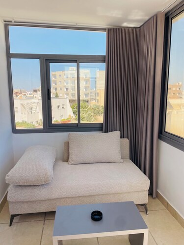 Enjoy an unforgettable stay in this bright apartment with terrace