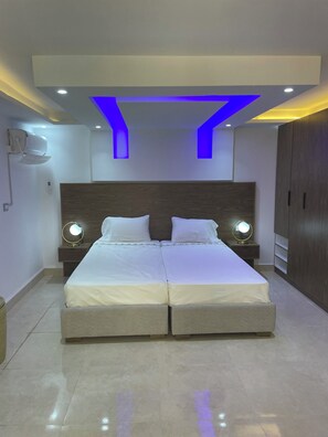 Iron/ironing board, Internet, bed sheets - Enjoy an unforgettable stay in this bright apartment with terrace (Mahdia)