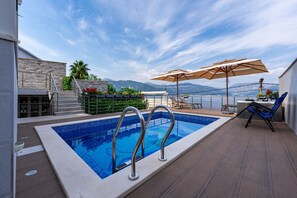 Outdoor pool - Villa Sonja,Charming 3-bedroom villa in Krašići with cool AC breeze (Krašići)