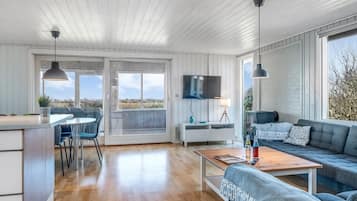 Télévision, cheminée