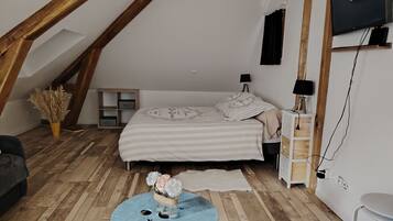 Fer et planche à repasser, Wi-Fi, draps fournis