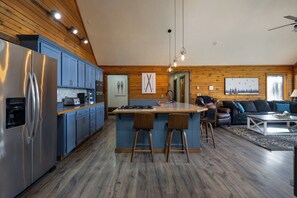 Interior - Location! 3 Bdrm Golf Course Home with Jacuzzi! (Pagosa Springs)