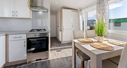 Comfortable Mobile Home in Middelkerke