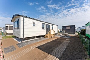 Chalet | Exterior - Comfortable Mobile Home in Middelkerke (Middelkerke)