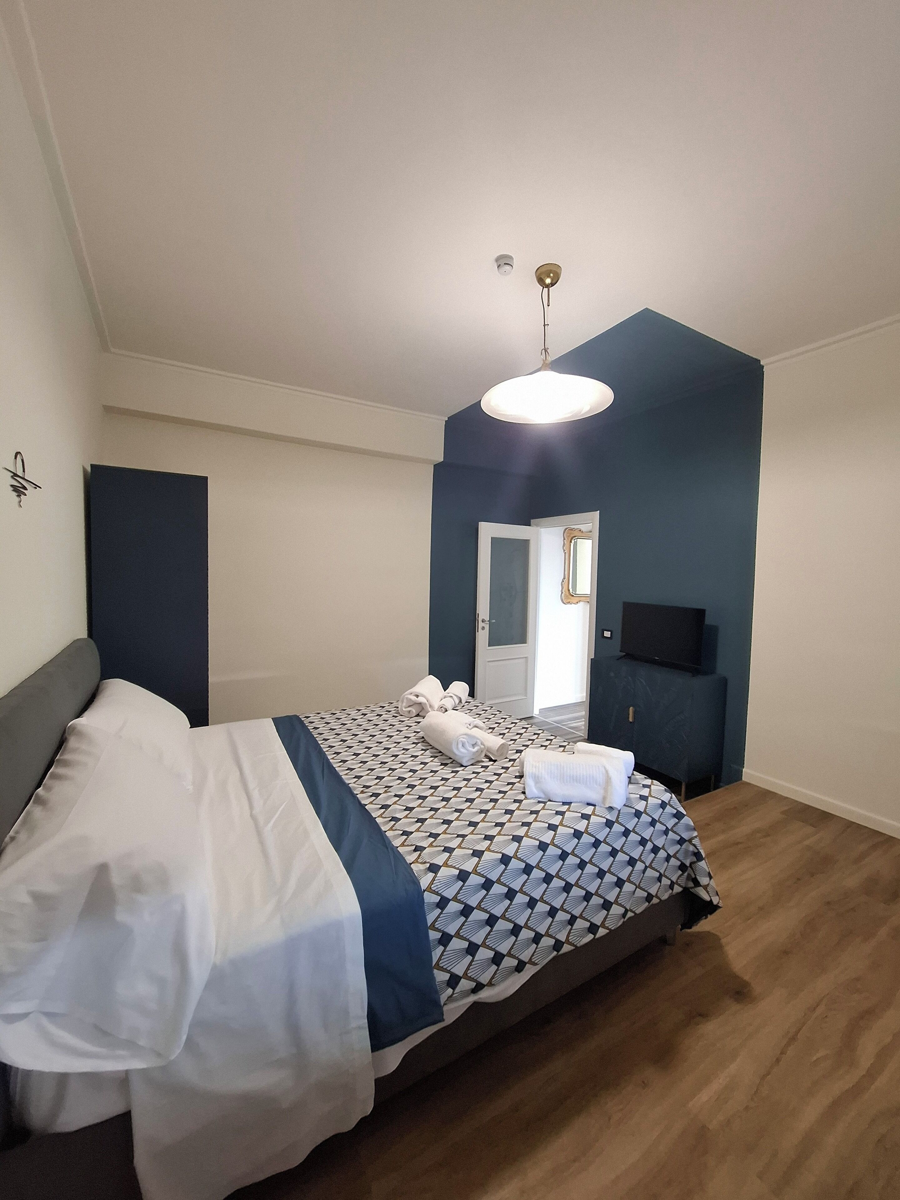 Down duvets, in-room safe, blackout curtains, iron/ironing board