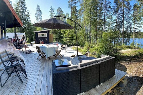 Modern Beach Cottage 20 min from Tampere | Wood Sauna & 100 m2 Terrace
