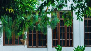 Room, Mountain View | Terrace/patio
