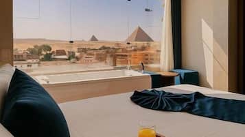 Kahden hengen classic-huone, useita sänkyjä, ilmastointi, näkymä aavikolle | Sisätilat