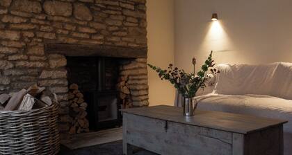 Cotswolds Townhouse with Scandinavian Soul
