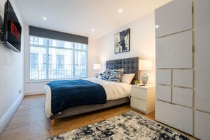 2 bedrooms, iron/ironing board, WiFi, bed sheets - Stylish Modern Apt in Central Manchester City Centre (Manchester)