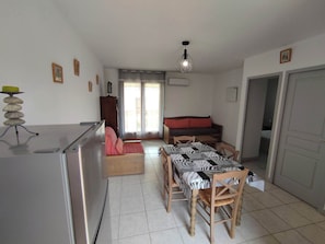 Interior - BLEUET APARTMENT 4/5 PERS NEAR ILE ROUSSE (Belgodère)