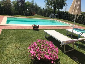Piscina all'aperto