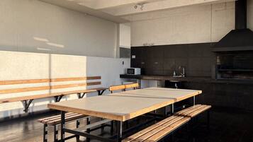 Apartment | Outdoor dining