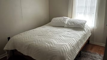 2 chambres, fer et planche Ă repasser, Wi-Fi, draps fournis