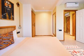 Deluxe Studio, Garden View | In-room safe, blackout drapes, iron/ironing board, free WiFi - Castle Residence by Aura  (Paje)