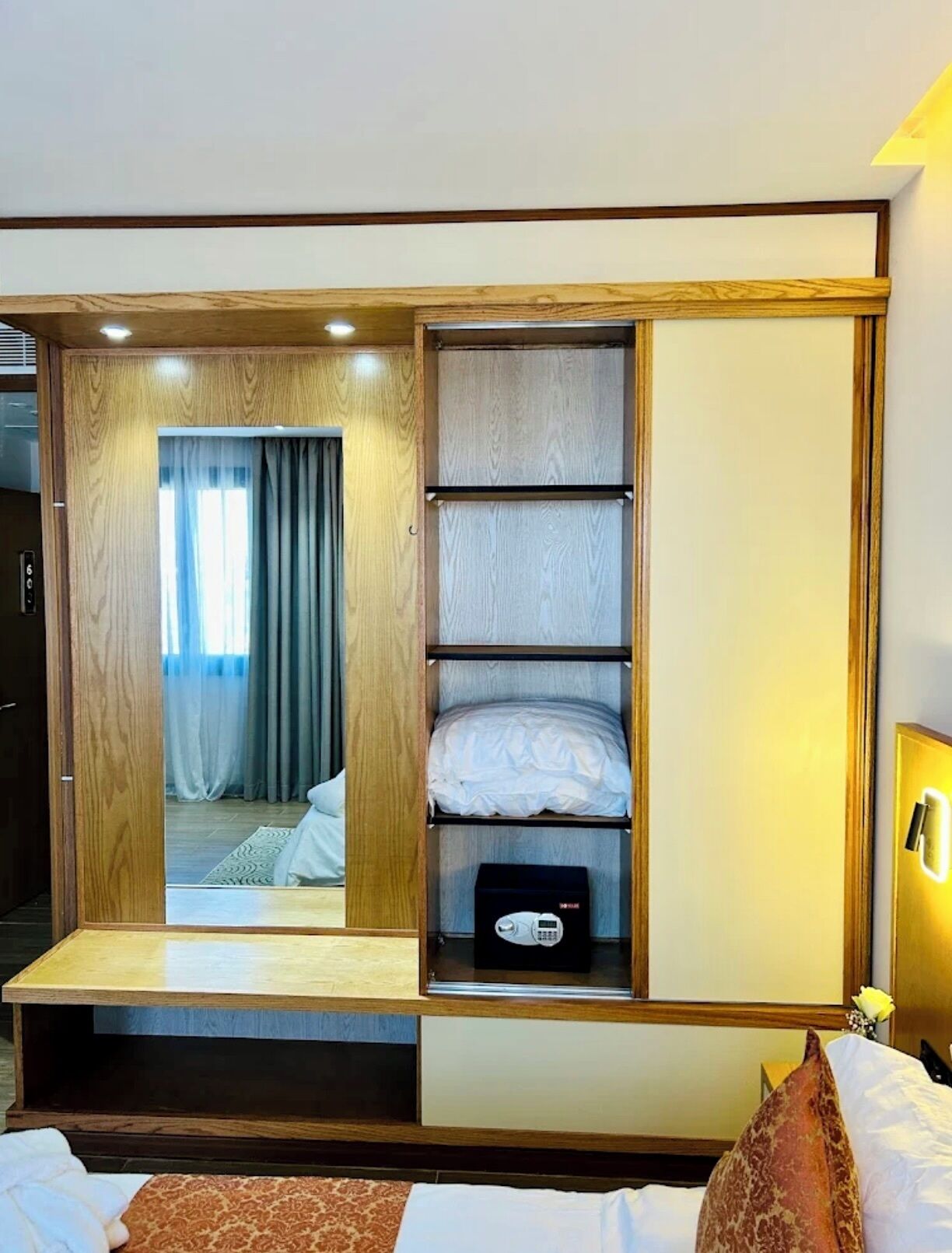 Deluxe Double or Twin Room
