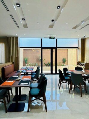 Dining - Barkat Hotel & Conferences (Algiers)