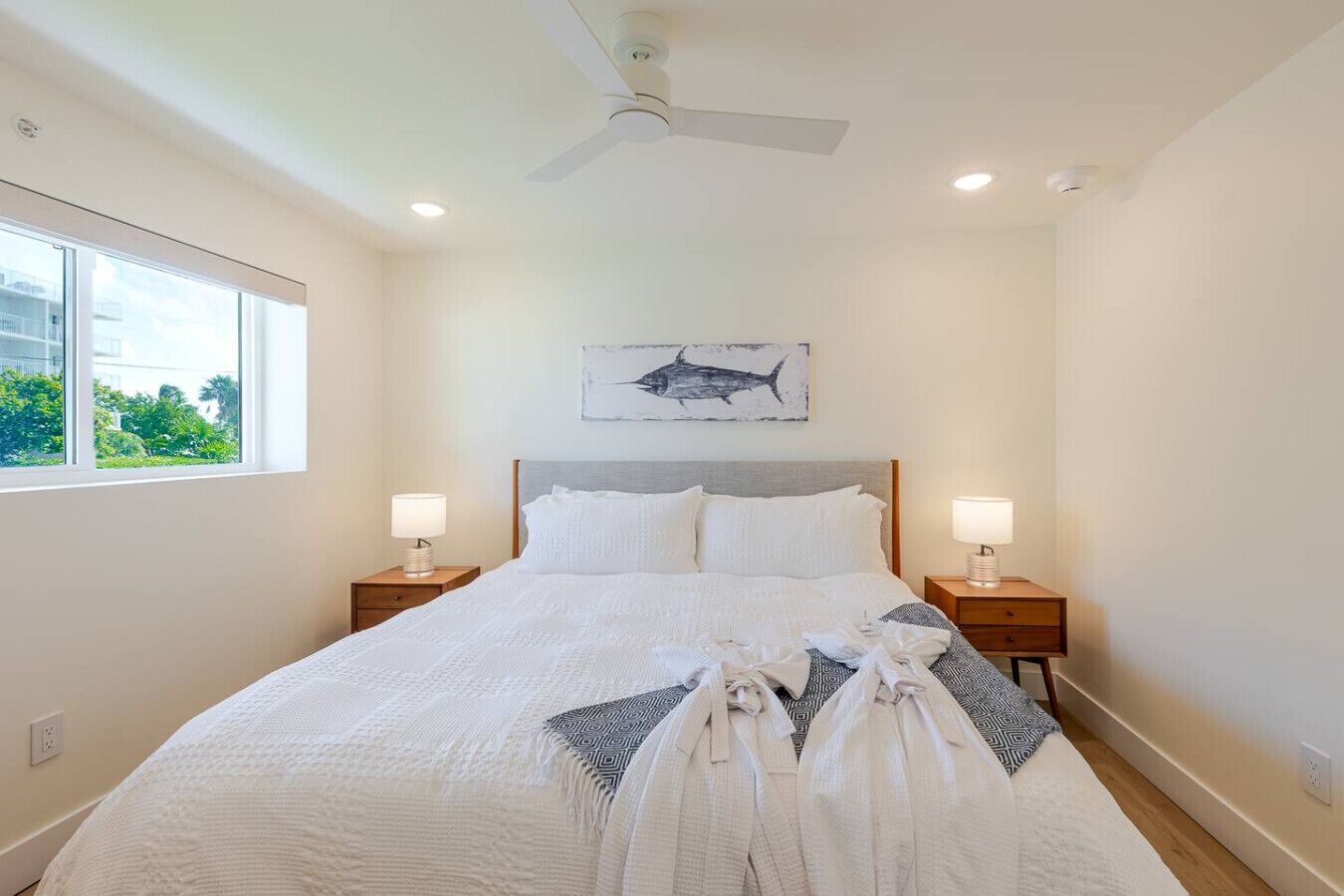 Fer et planche à repasser, Wi-Fi, draps fournis