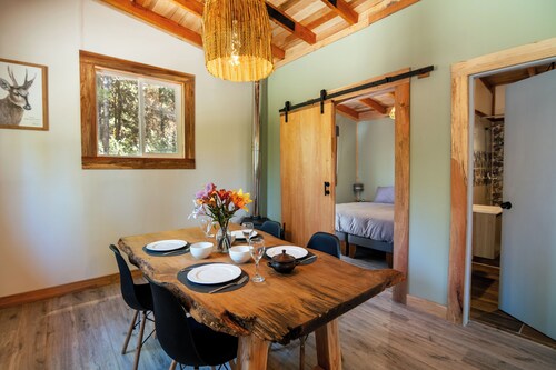 Ciervo: Peaceful Forest Cabana in Ensenada, Wood-Fired Hot Tub