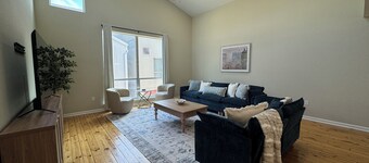 Nicholson Nook - 1 Mile from Tiger Stadium