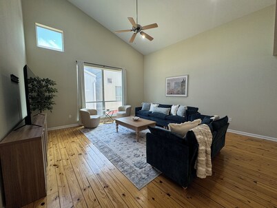 Nicholson Nook - 1 Mile from Tiger Stadium