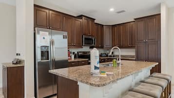 House (Multiple Bedrooms) | Interior