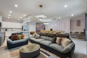 บ้านพัก (Multiple Bedrooms) | ภายใน
