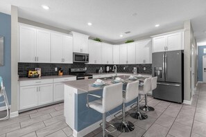 Interior - 1564fd · Dazzling 6Br Villa W Pool&spa (Davenport)