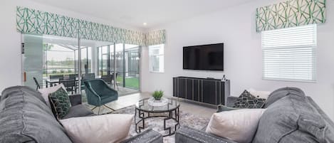 單棟房屋 (6 Bedrooms) | 內部