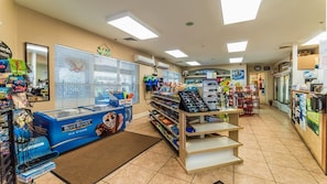 Interior - Windsor Hills Resort 3 Bedroom 4th Floor Condo With Resort Access 0946 (Kissimmee)