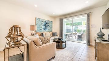 House (1 Bedroom) | Interior