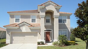Exterior - Luxury 6 BR in Windsor Hill Resorts (Kissimmee)