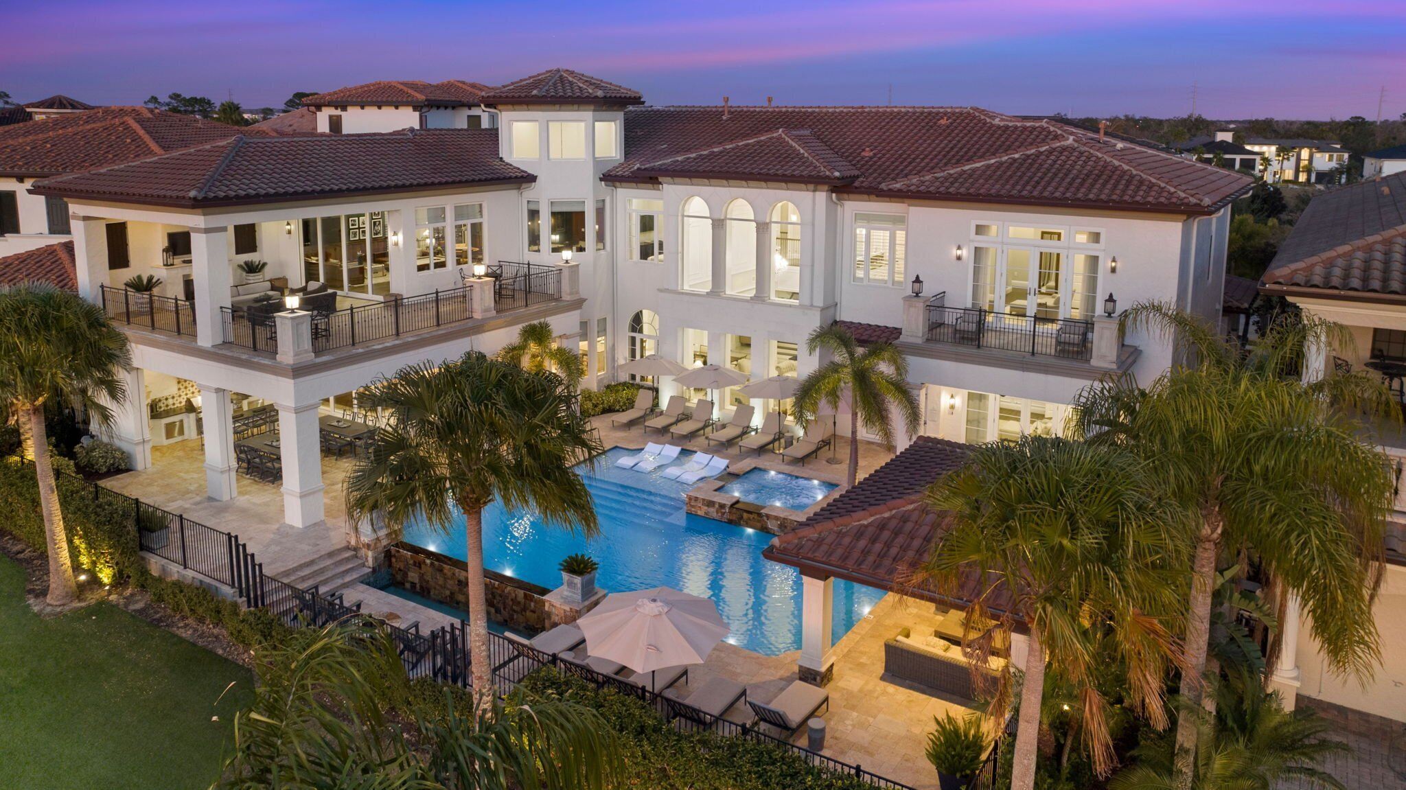 บริเวณภายนอก